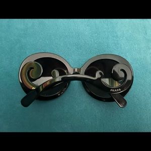 Brand new Authentic PRADA SWIRL Women Sunglasses